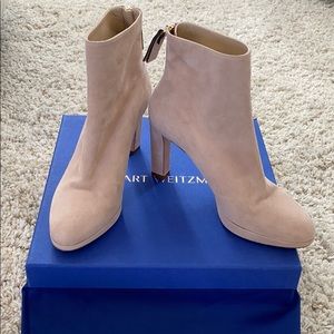 Brand New Stuart Weitzman Delphine boot.